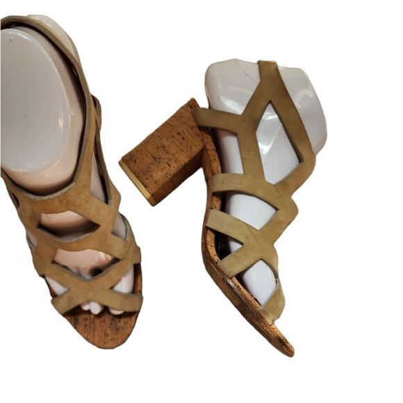 GIVENCHY STRAPPY BLOCK HEELS SIZE 37(6.5) - Picture 1 of 10